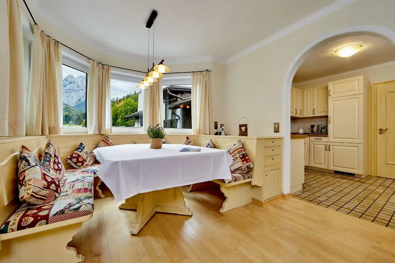 Apartment Ferienwohnungen - Seehaus Riessersee Garmisch-Partenkirchen